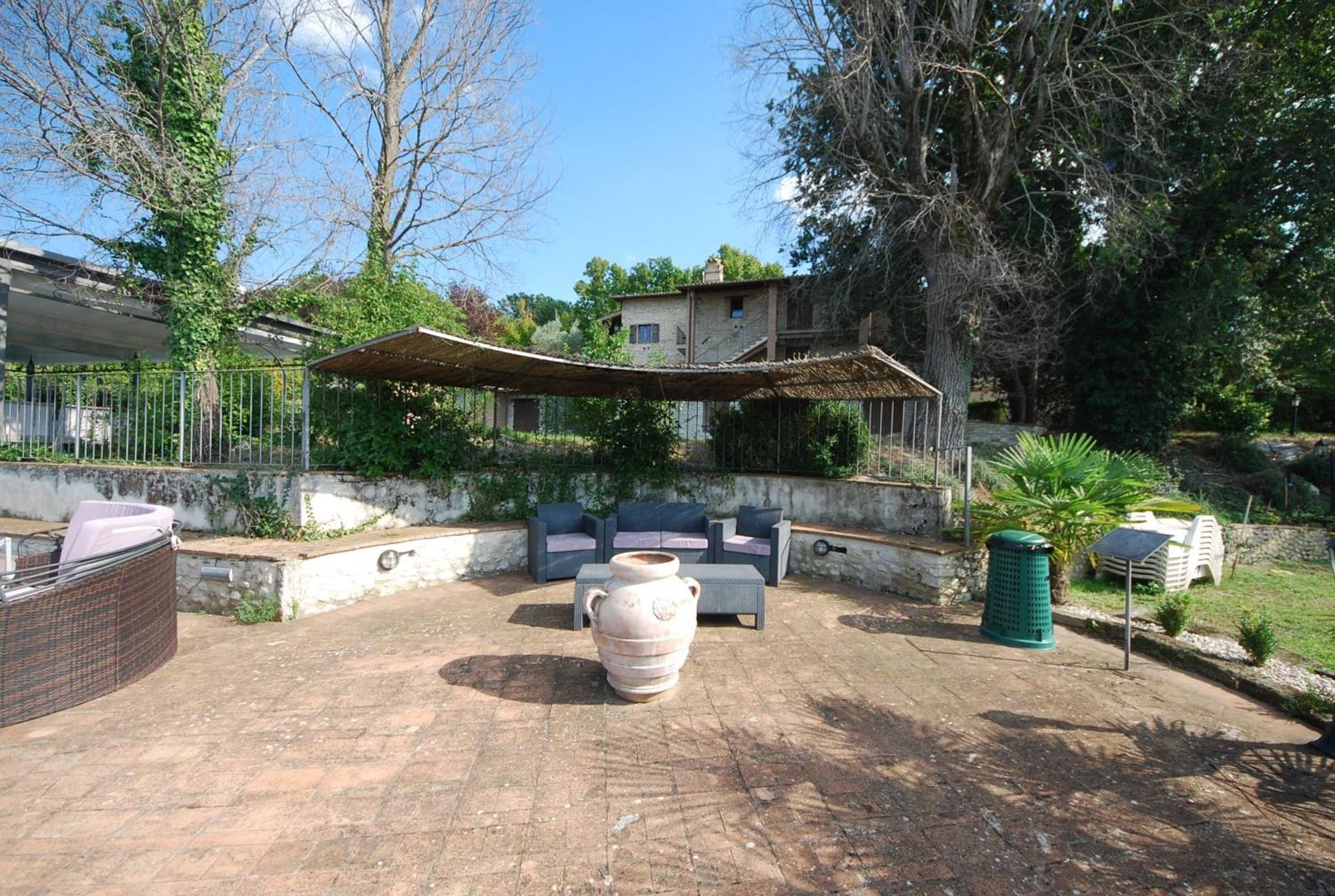 Spoleto By The Pool Guest House Luaran gambar