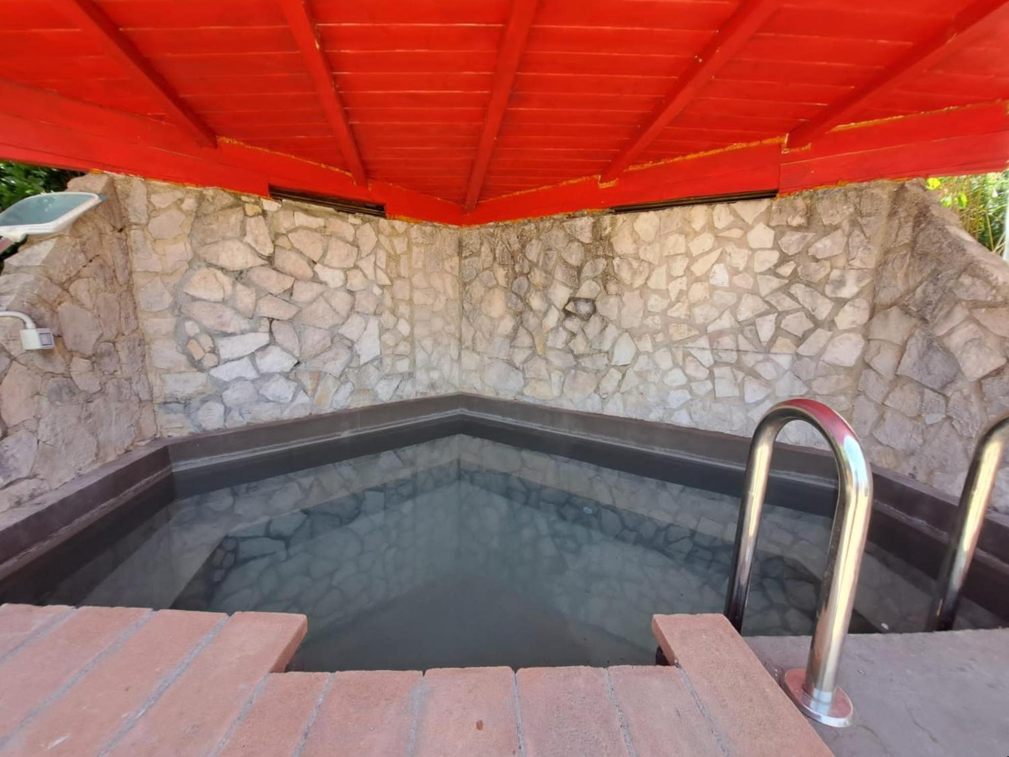 Spoleto By The Pool Guest House Luaran gambar