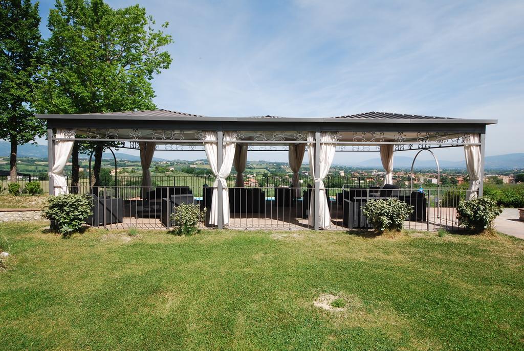 Spoleto By The Pool Guest House Luaran gambar